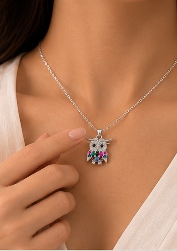 Gold Tone Pearl Accent Necklace - Image 2