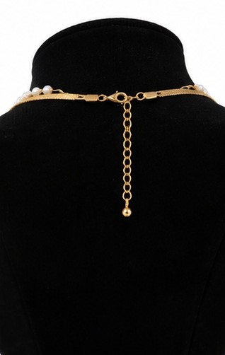 Gold Tone Choker Style Necklace - Image 4