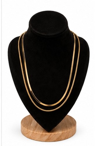 Gold Tone Chain Necklace with Pendant
