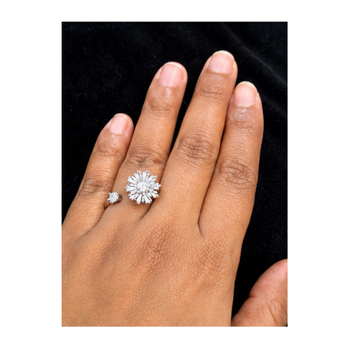 Silver tone Large crystal Ring - Image 8