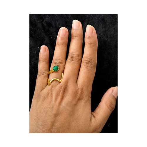 Gold Colored stone Ring - Image 6