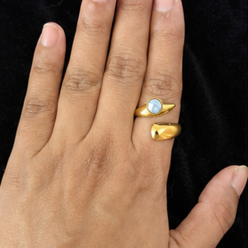 Gold Colored stone Ring - Image 8