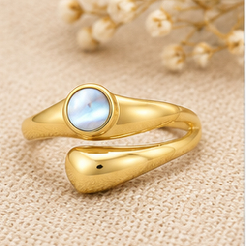Gold Colored stone Ring - Image 5