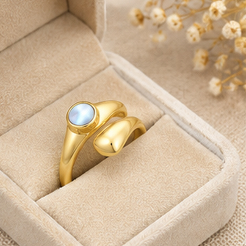 Gold Colored stone Ring - Image 2