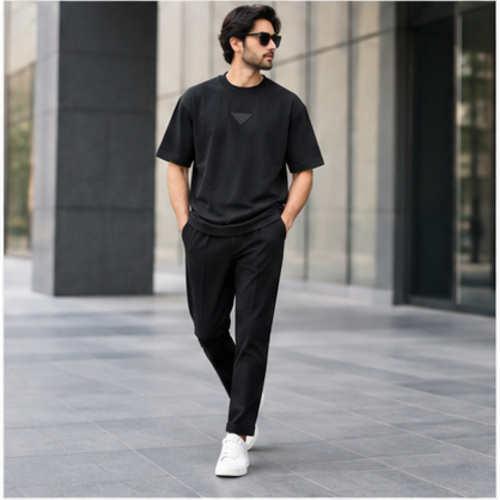 Men's Black Round Neck Short Sleeve Minimal T-Shirt - Image 7