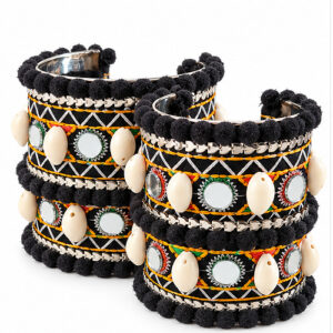 Women's Black / White / Gold Shell & bead Bangle/Cuff Set Appearance