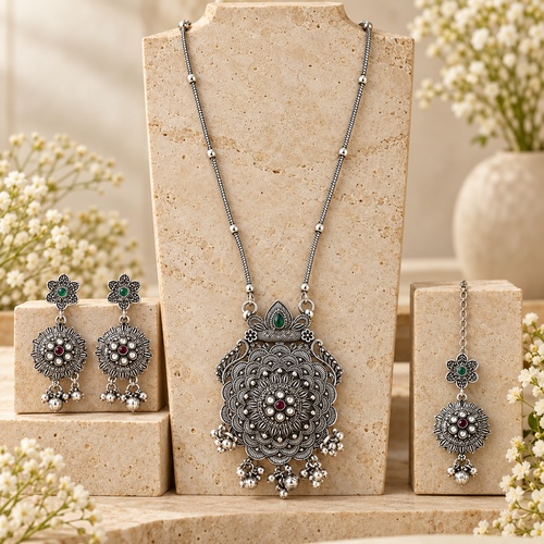 Women's Long Chain Oval Floral Pendant Set - Image 2