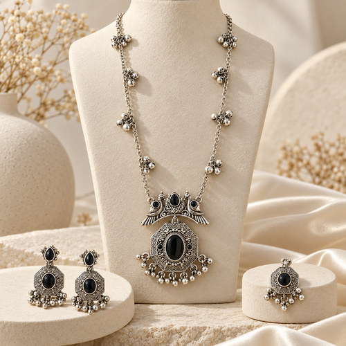 Women's Long Chain Floral Medallion Set - Image 4