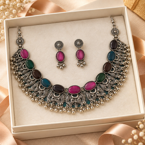 Women's Red-Green Floral Crescent Set - Image 5